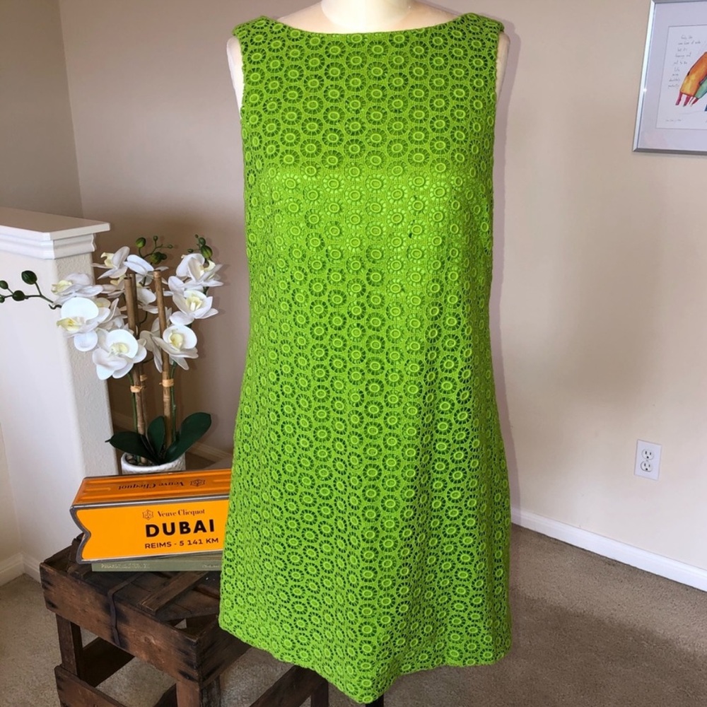 NWT Lilly Pulitzer Vintage Lace Sophia Dress in Clover Green (US Size 14)